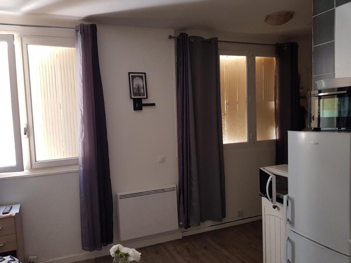 Studio Cosy Proche Centre Mpl/ Pk Gratuit มงต์เปอลิเยร์ ภายนอก รูปภาพ